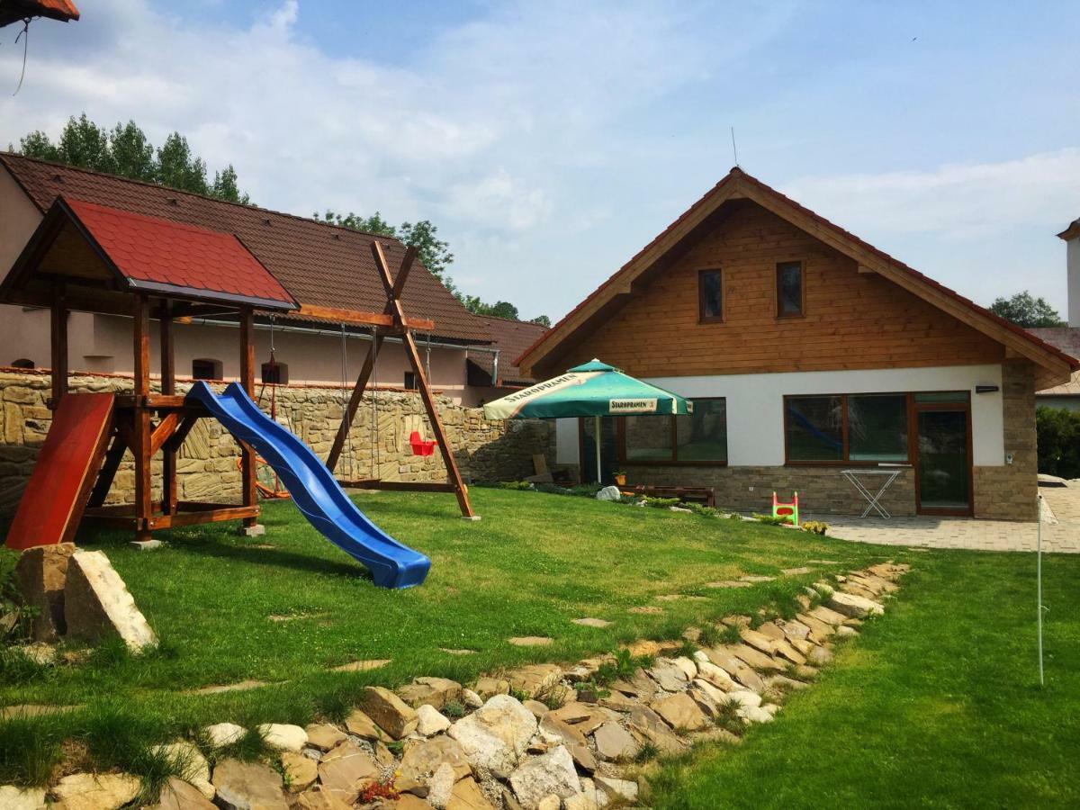 Villa Tatranit Nova Lesna Bagian luar foto